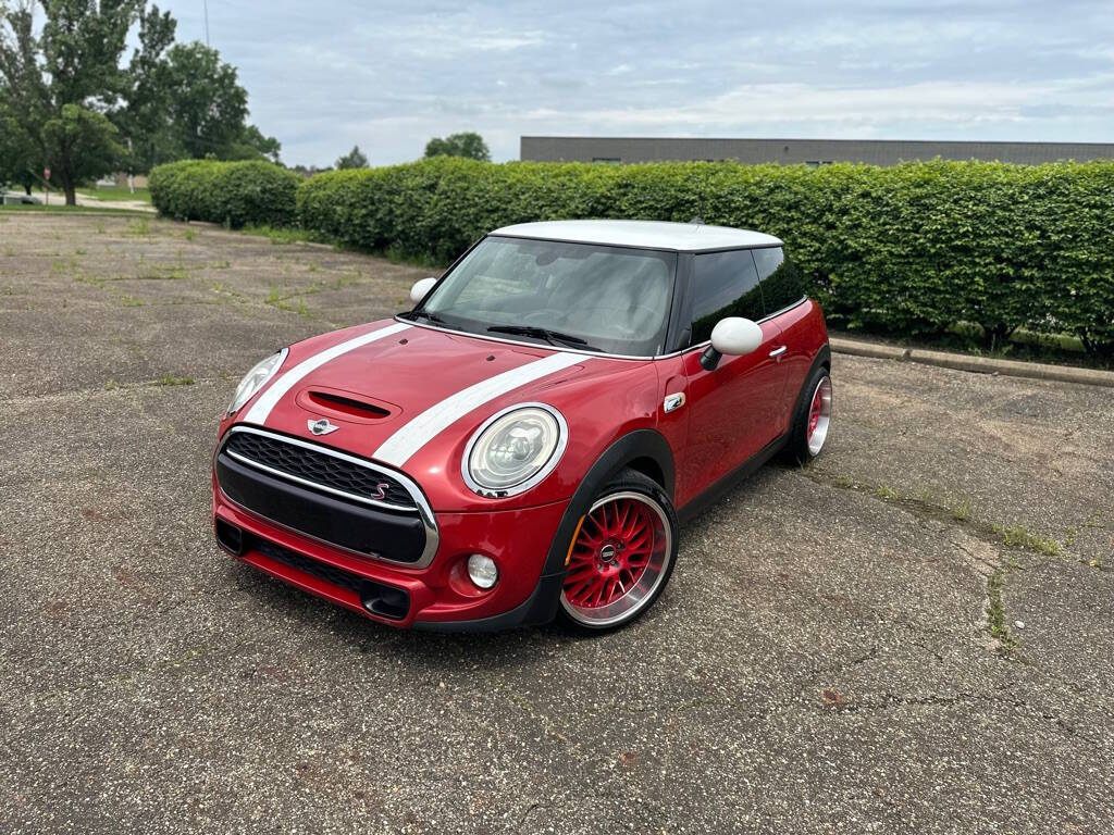 Red 2016 MINI Hardtop 2 Door Cooper S Cooper S 2dr Hatchback 2