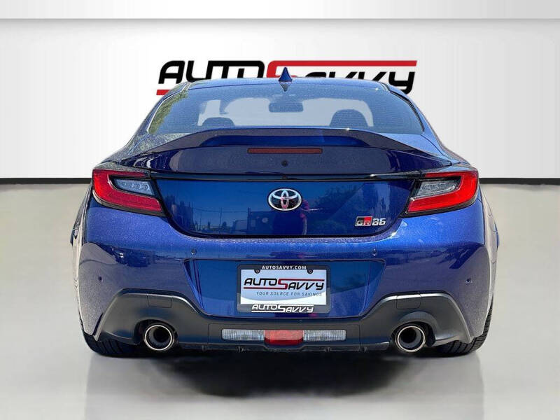 2024 Toyota GR86 Premium