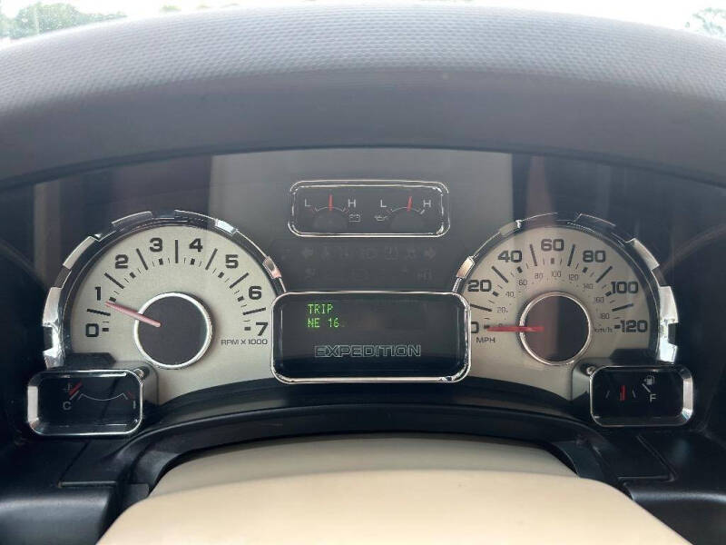 2013 Ford Expedition EL XLT