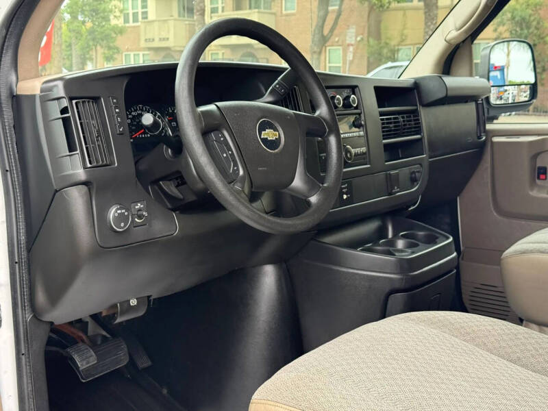 2015 Chevrolet Express 2500
