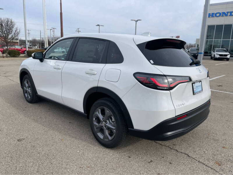 2026 Honda HR-V LX