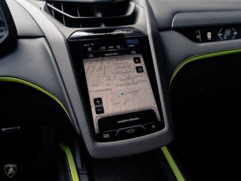 2024 Lamborghini Revuelto