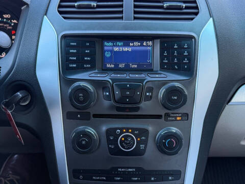 2012 Ford Explorer XLT