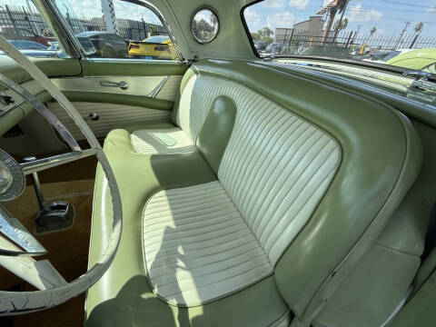 1956 Ford Thunderbird