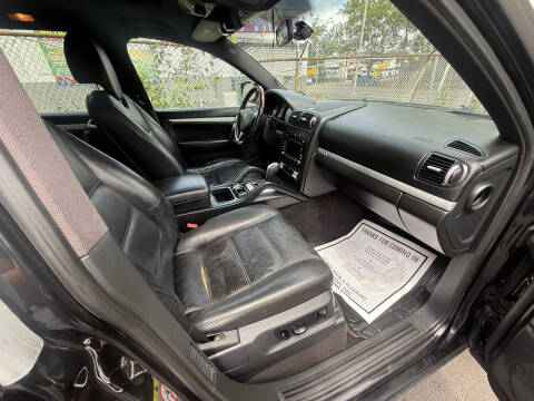 2009 Porsche Cayenne Tiptronic