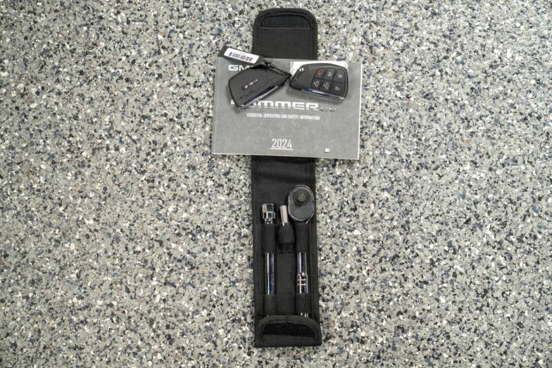 2024 GMC HUMMER EV 3X