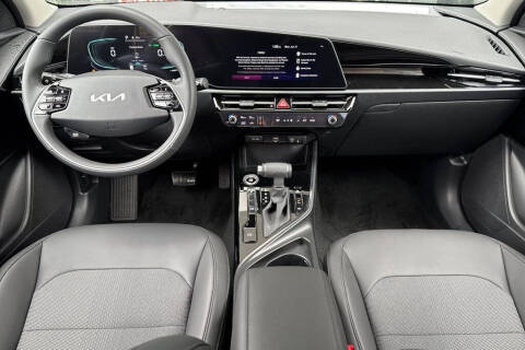2026 Kia Niro EX