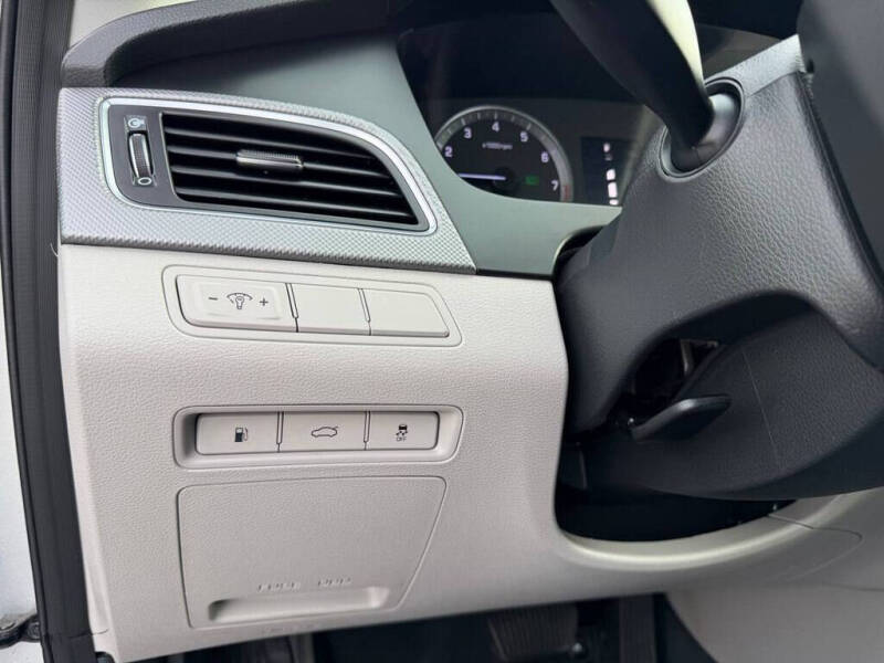 2015 Hyundai Sonata SE