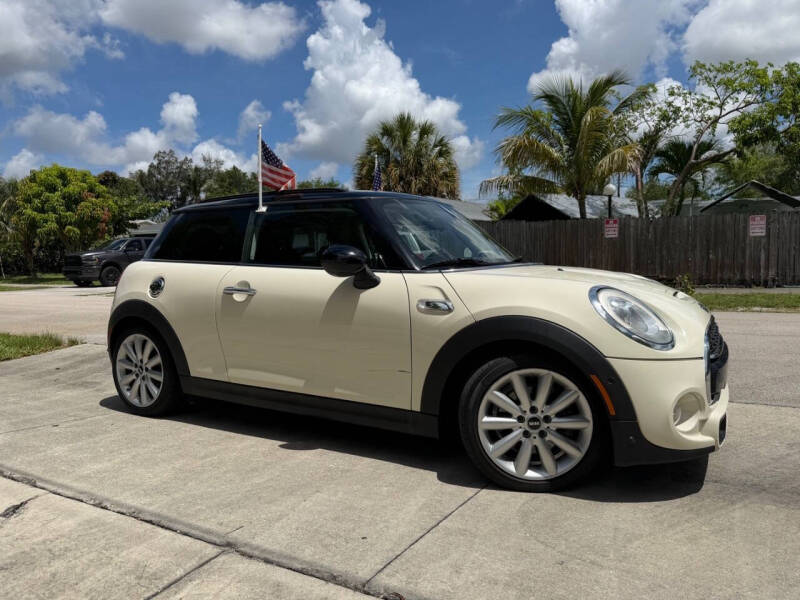 2015 MINI Hardtop 2 Door Cooper S