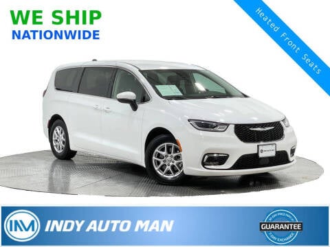 2023 Chrysler Pacifica for sale at INDY AUTO MAN in Indianapolis IN