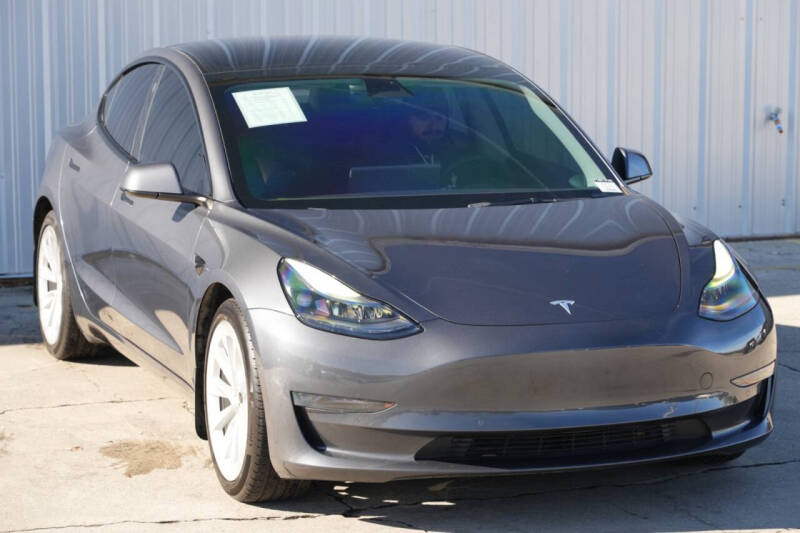2022 Tesla Model 3 Long Range