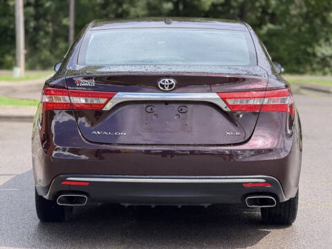2016 Toyota Avalon