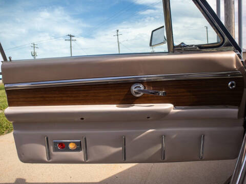 1963 Ford Thunderbird