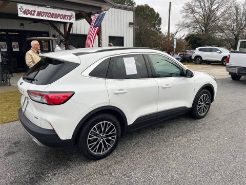 2022 Ford Escape Plug-In Hybrid Titanium