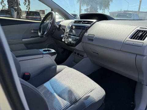 2017 Toyota Prius v Two