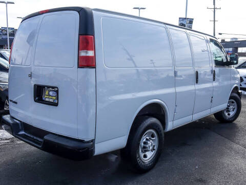 2018 Chevrolet Express 2500