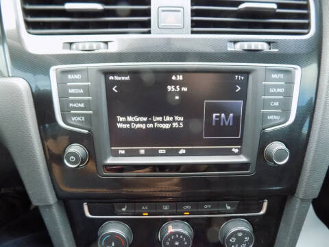 2016 Volkswagen Golf GTI S