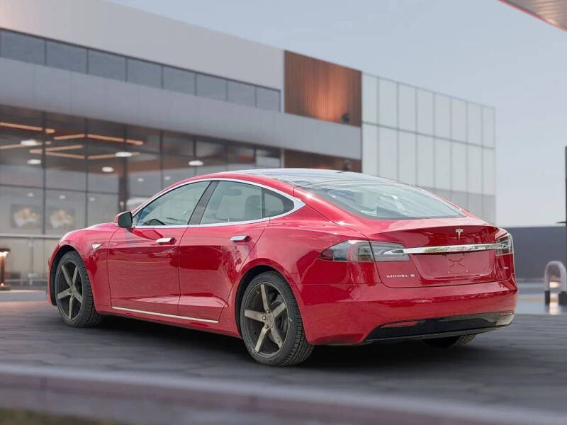 2016 Tesla Model S