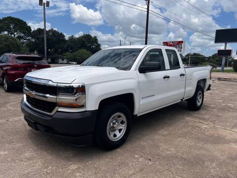 2018 Chevrolet Silverado 1500 for sale at Schaefers Auto Sales in Victoria TX