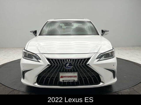 2022 Lexus ES 300h