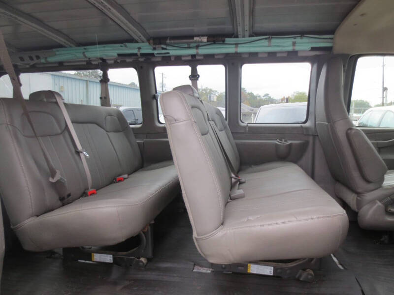 2017 Chevrolet Express LS 3500