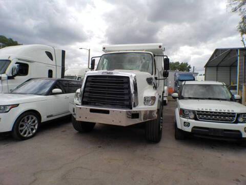 2015 Freightliner 108 SD