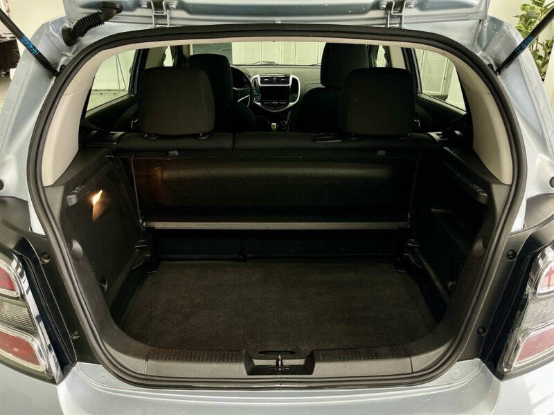 2018 Chevrolet Sonic LT Auto