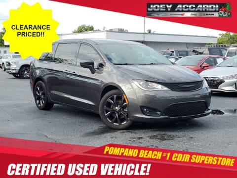 2019 Chrysler Pacifica for sale at PHIL SMITH AUTOMOTIVE GROUP - Joey Accardi Chrysler Dodge Jeep Ram in Pompano Beach FL