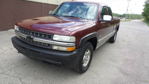 2000 Chevrolet Silverado 1500 for sale at Car $mart in Masury OH