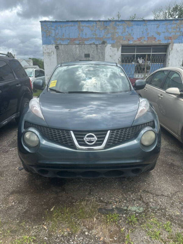 2013 Nissan JUKE SV's photo
