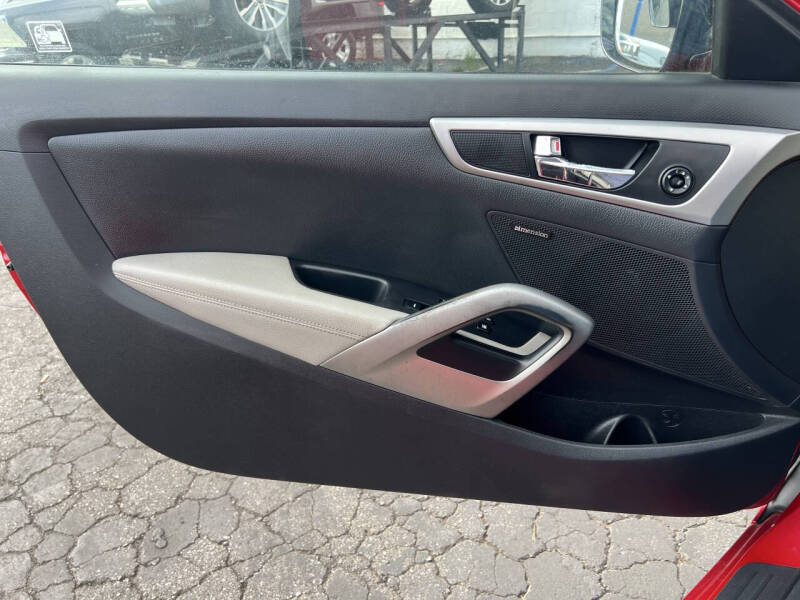 2013 Hyundai Veloster