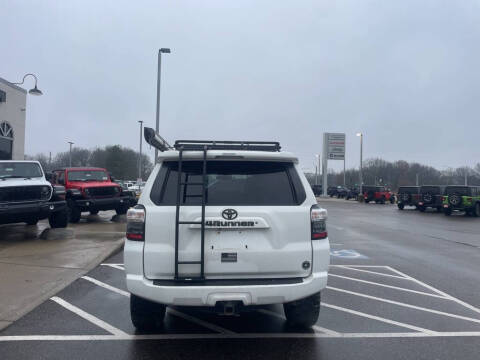 2016 Toyota 4Runner SR5