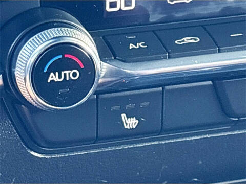 2024 Mazda Mazda3 Hatchback 2.5 S Carbon Edition