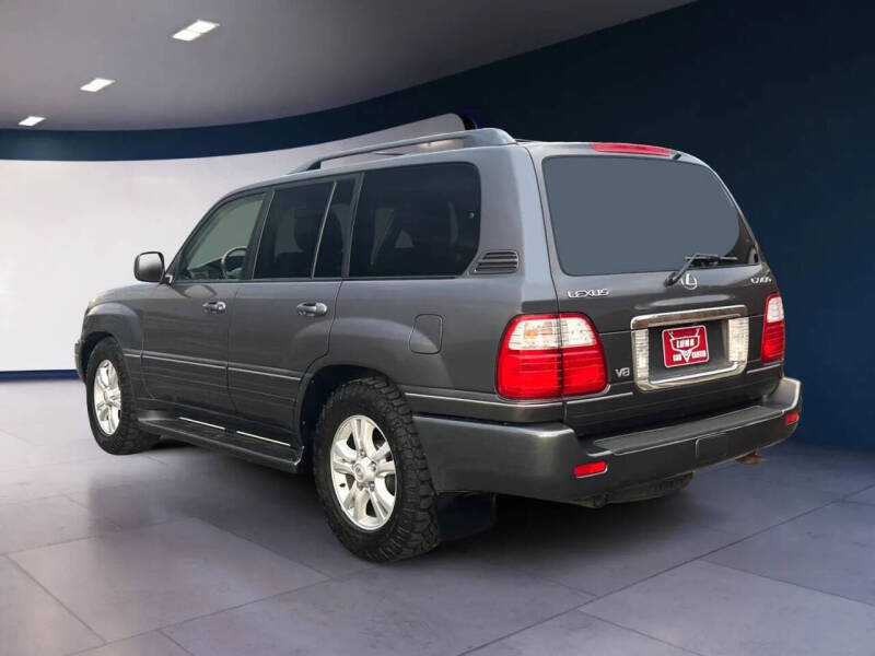2005 Lexus LX 470