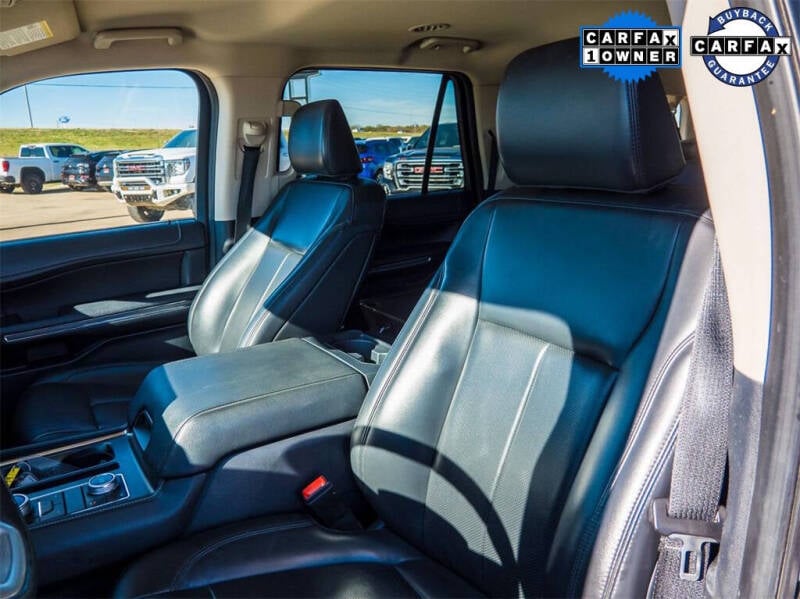 2022 Ford Expedition XLT photo 30