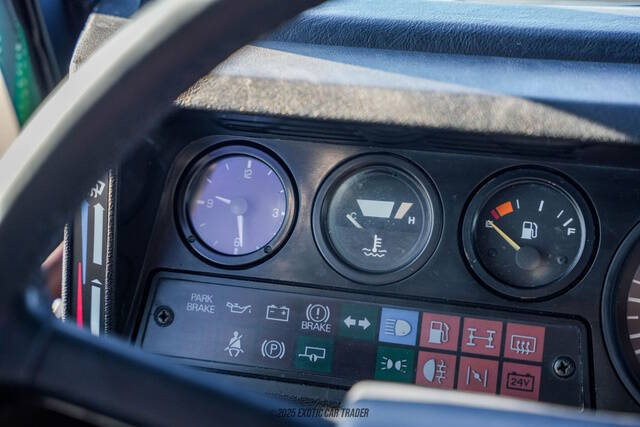 1991 Land Rover Defender