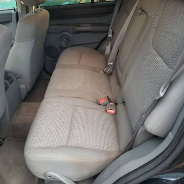 2007 Jeep Commander Sport