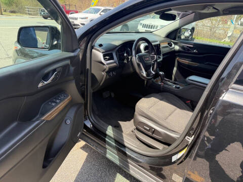 2017 GMC Acadia SLE-2