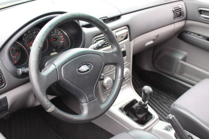 2005 Subaru Forester XT