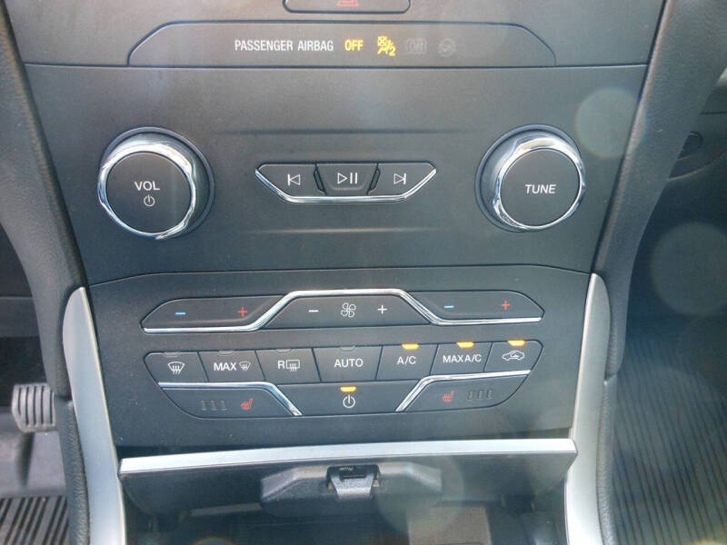 2019 Ford Edge SEL