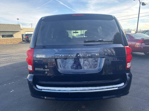 2016 Dodge Grand Caravan American Value Package