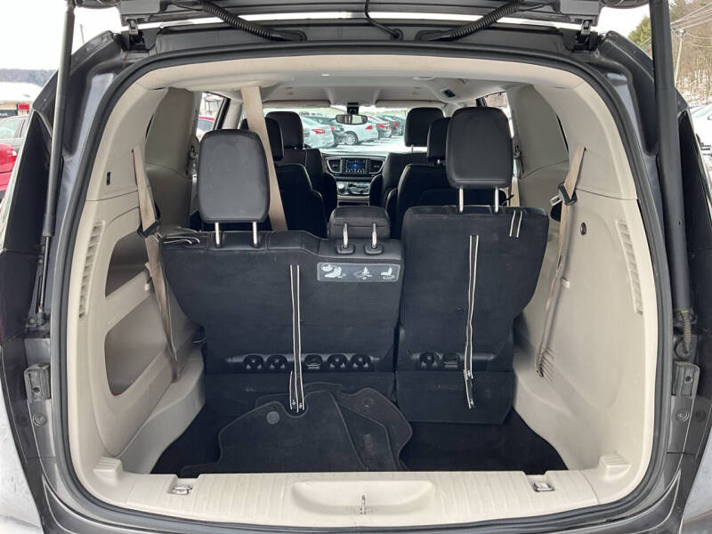 2018 Chrysler Pacifica Touring L