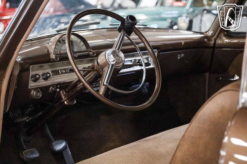 1954 Ford Crestline