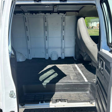 2018 Chevrolet Express 2500