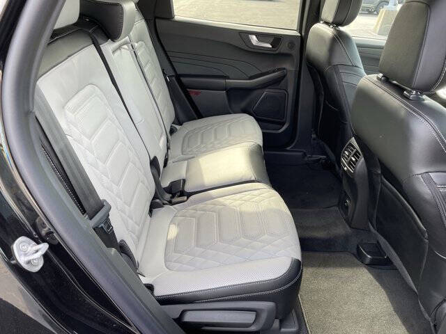 2024 Ford Escape Hybrid Platinum