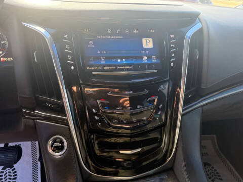 2015 Cadillac Escalade Platinum