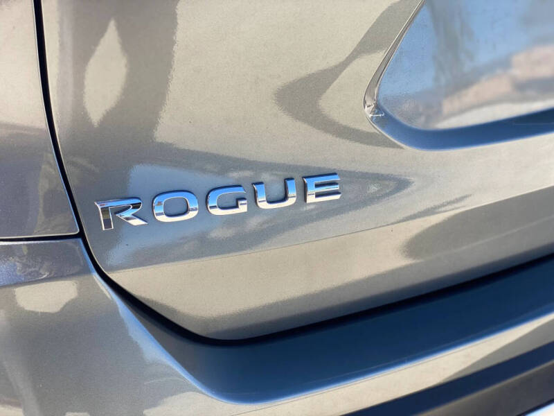 2018 Nissan Rogue