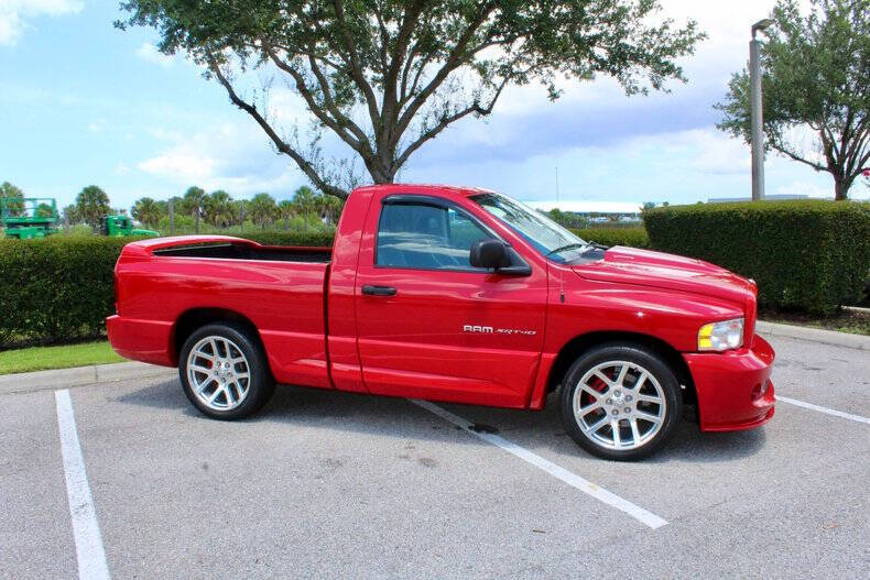 2004 Dodge Ram 1500 SRT-10
