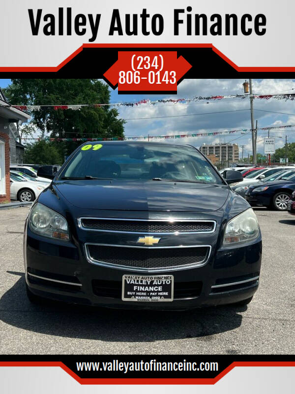 2009 Chevrolet Malibu for sale at Valley Auto Finance in Warren OH