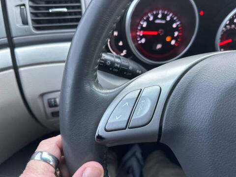 2008 Subaru Tribeca 5-Pass.